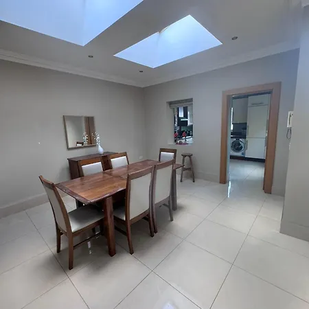 House Close Temple Bar Very Spacious Ferienhaus Dublin
